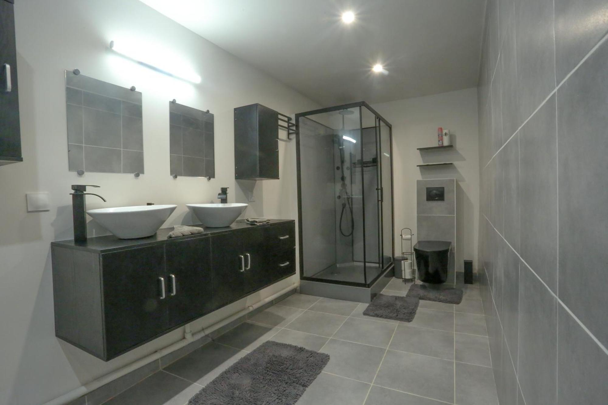 Elegant Appartement Bord De Seine Montereau-Fault-Yonne Exterior photo
